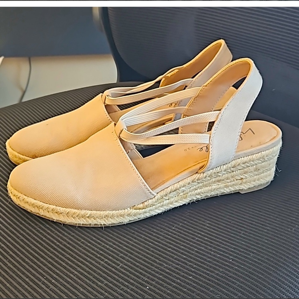 Life Stride Katrina 2 Espradrille Wedge size 8